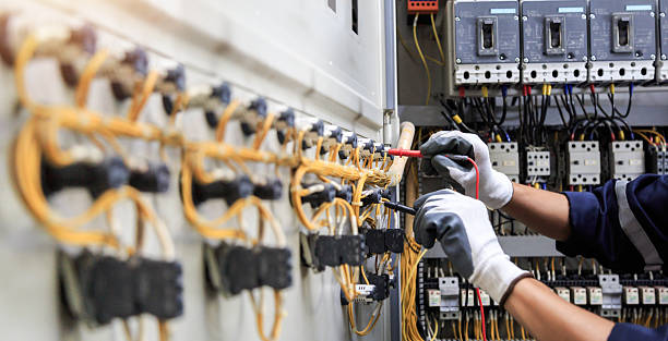 Professional Electrician technician working in Emporia, VA